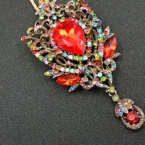 Woman's Multi-Color Crystal Flower Pendant Chain Necklace NWOT